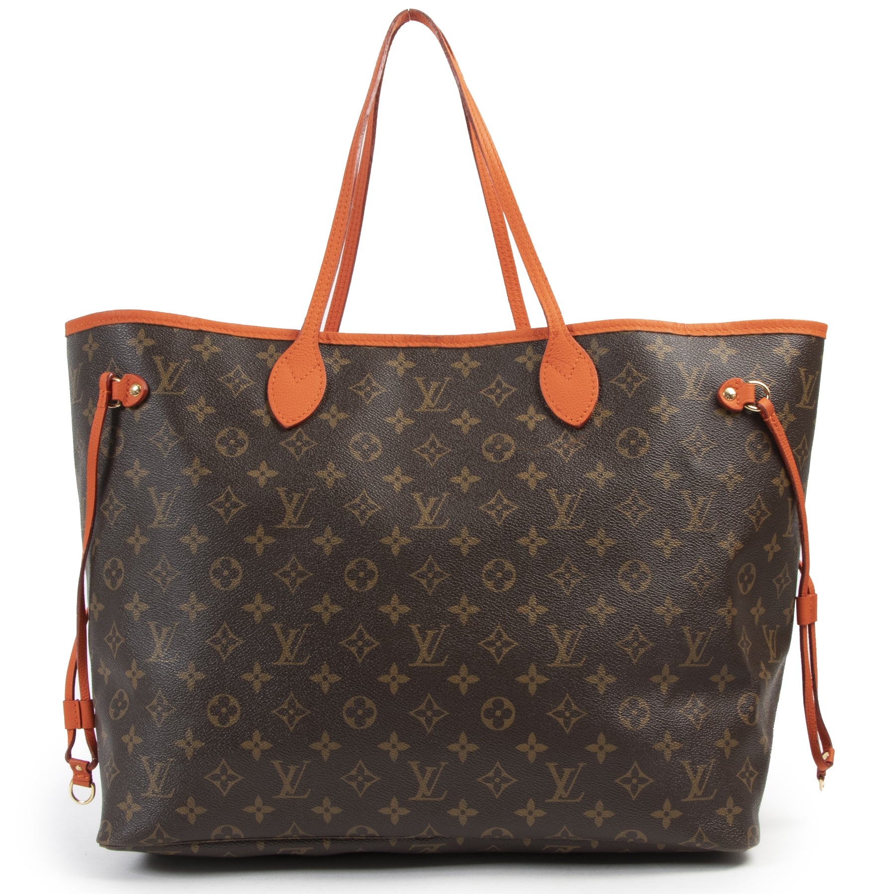 Buy authentic second hand Louis Vuitton handbags with right price at LabelLOV.