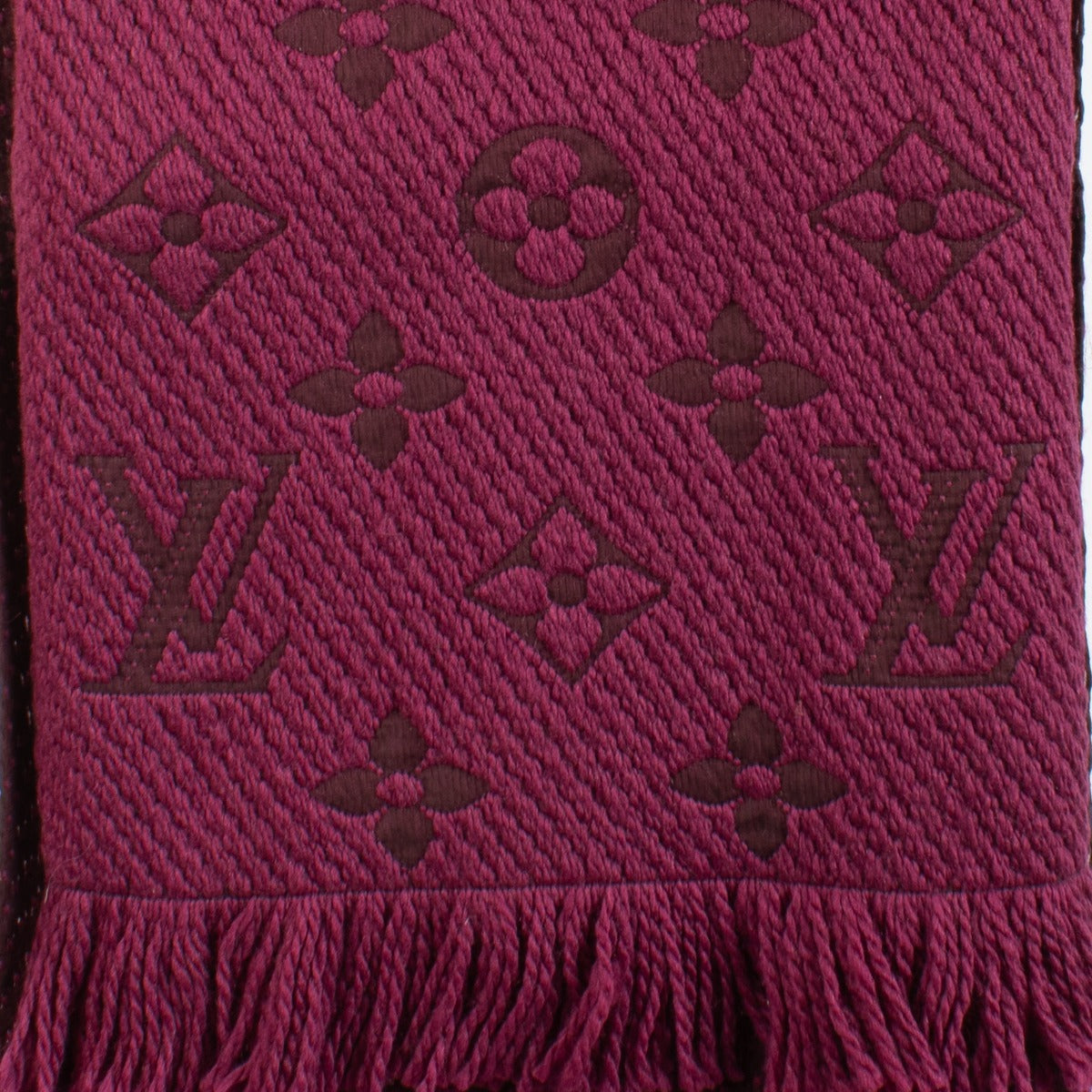 Shop 100% authentic secondhand Louis Vuitton Purple Logomania Scarf on Labellov.com