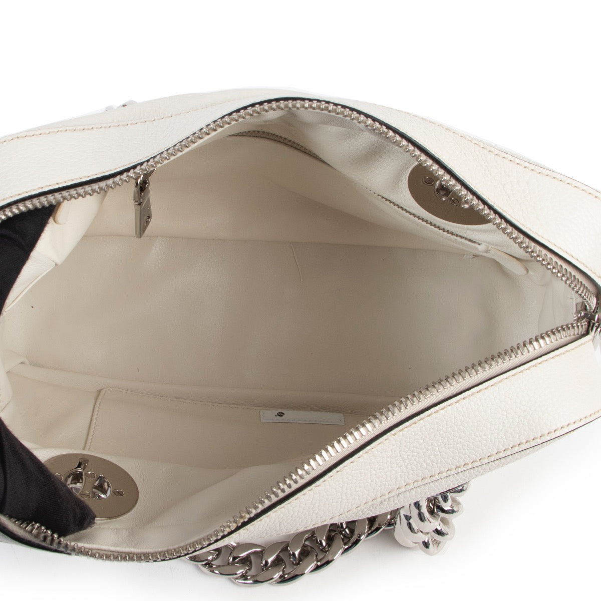 Prada White Leather Chain Top handle in good condition on Labellov vintage luxury site with good price