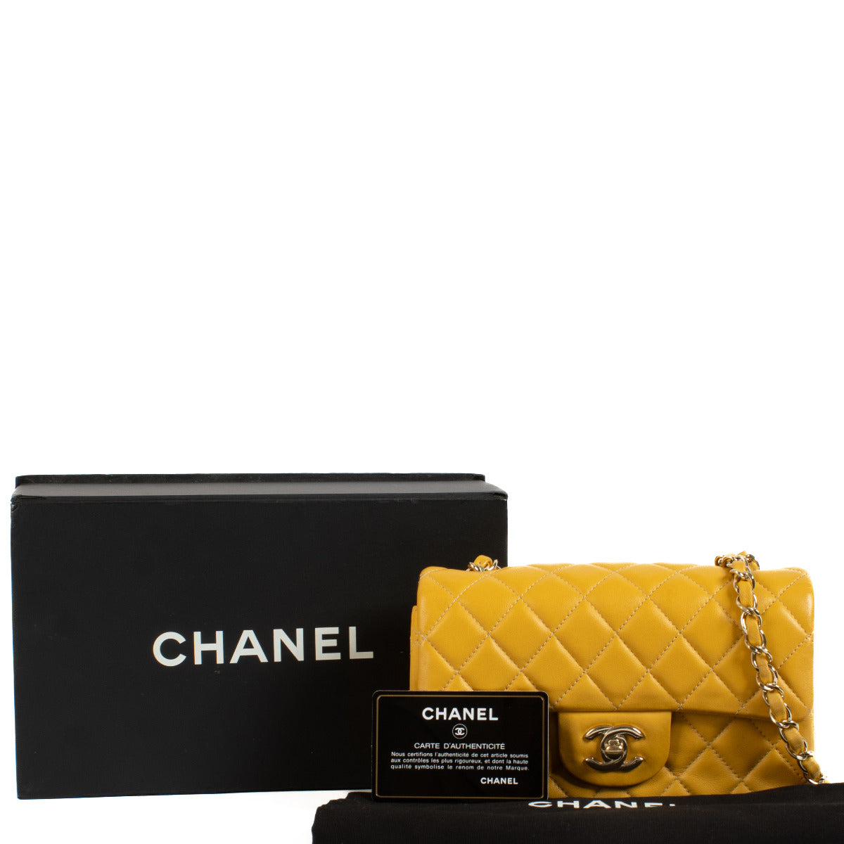 Chanel Sunflower Yellow New Mini Classic Flap Bag aan de beste prijs bij Labellov tweedehands luxe in Antwerpen en Knokke. Koop en verkoop aan de beste prijs.