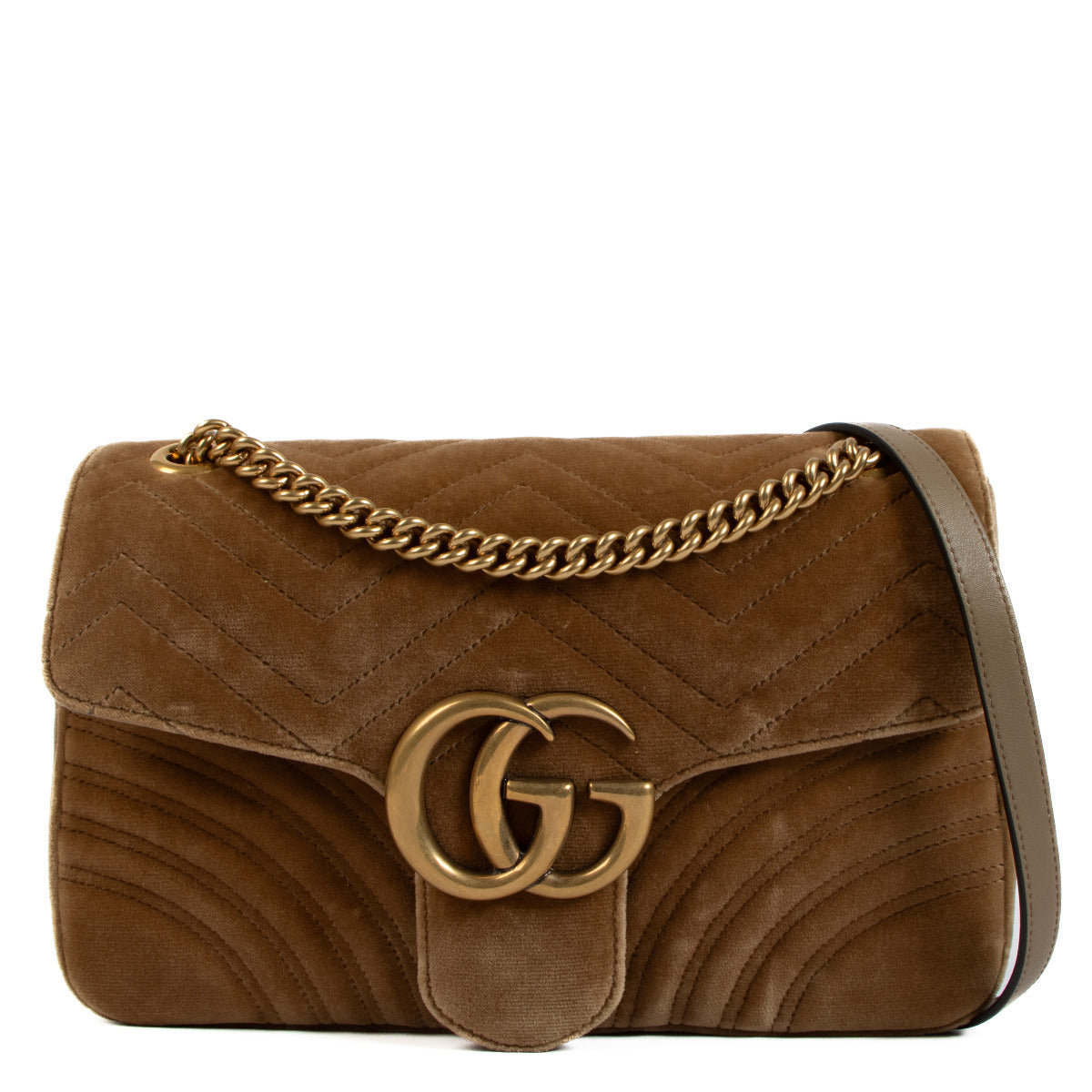 Gucci Taupe Velvet GG Marmont Medium Bag for the best price at Labellov secondhand luxury in Antwerp. We buy and sell your preloved and new designer bags for the best price.