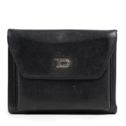 Buy this authentic second-hand vintage Delvaux Black Leather Wallet at online webshop LabelLOV. Safe and secure shopping. Koop deze authentieke tweedehands vintageDelvaux Black Leather Wallet bij online webshop LabelLOV.