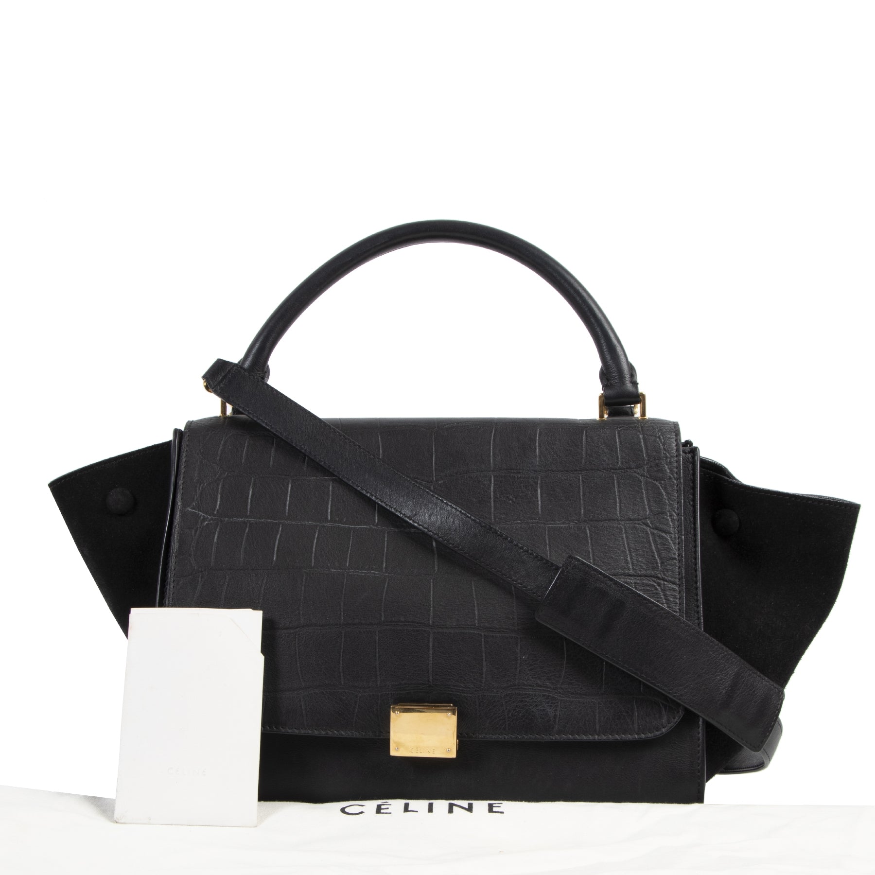 Buy this authentic second-hand vintage Celine Medium Black Trapeze Bag at online webshop LabelLOV. Safe and secure shopping. Koop deze authentieke tweedehands vintage Celine Medium Black Trapeze Bag bij online webshop LabelLOV.