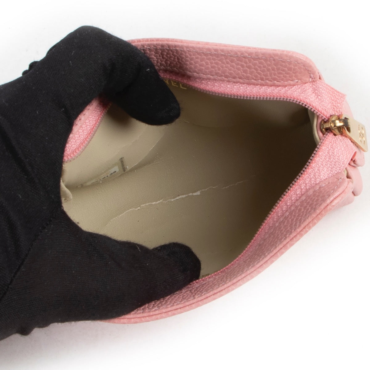 Buy online Chanel Pink Mini Pouch safely. Shop authentic Chanel Pink Mini Pouch online in a safe way. Buy second hand Chanel Pink Mini Pouch online safely.