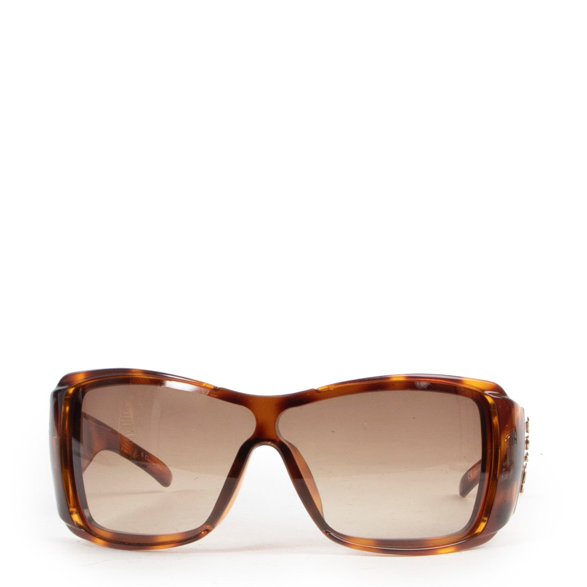 Buy online Christian Dior Tortoise Brown Sunglasses in a safe way. Shop online Christian Dior Tortoise Brown Sunglasses safely. Buy authentic second hand Christian Dior Tortoise Brown Sunglasses online in a safe way.