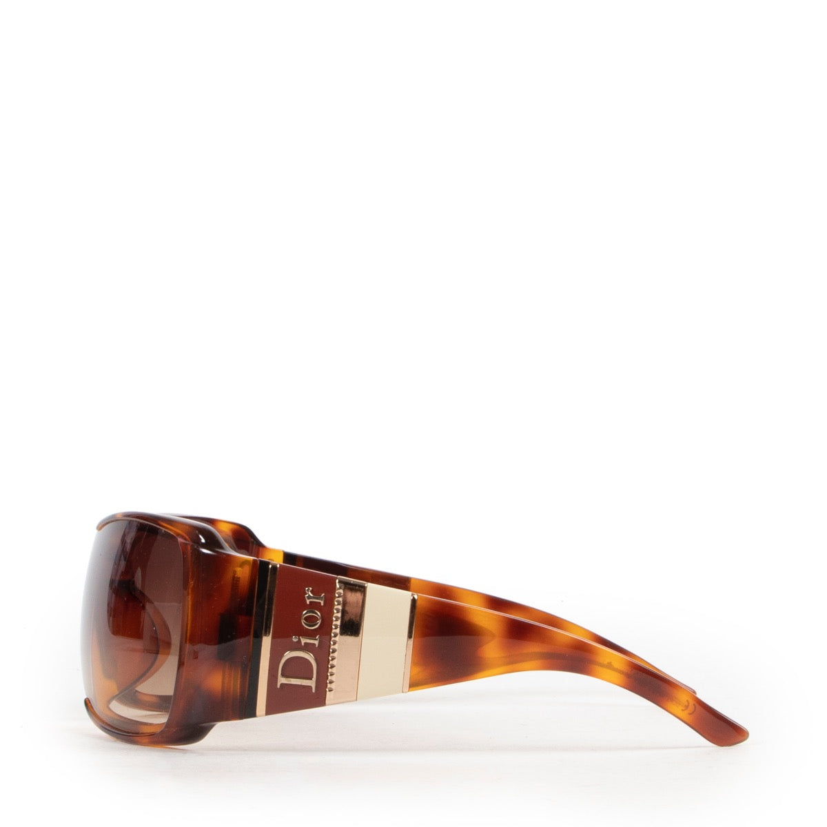 Buy online Christian Dior Tortoise Brown Sunglasses in a safe way. Shop online Christian Dior Tortoise Brown Sunglasses safely. Buy authentic second hand Christian Dior Tortoise Brown Sunglasses online in a safe way.