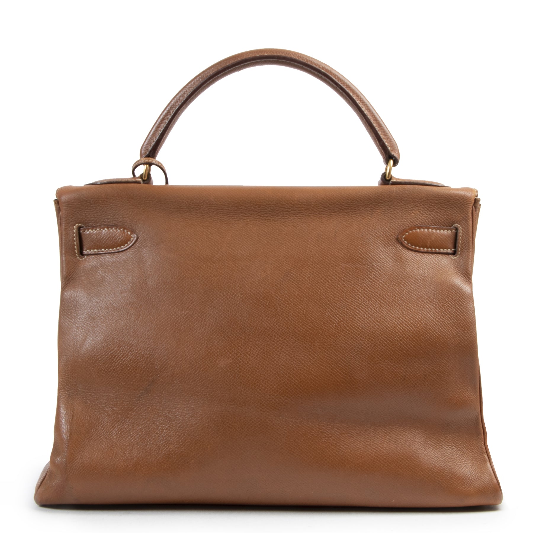 Buy this authentic second-hand vintage Hermès Kelly 32 Epsom Cognac at online webshop LabelLOV. Safe and secure shopping. Koop deze authentieke tweedehands vintage Hermès Kelly 32 Epsom Cognac bij online webshop LabelLOV.