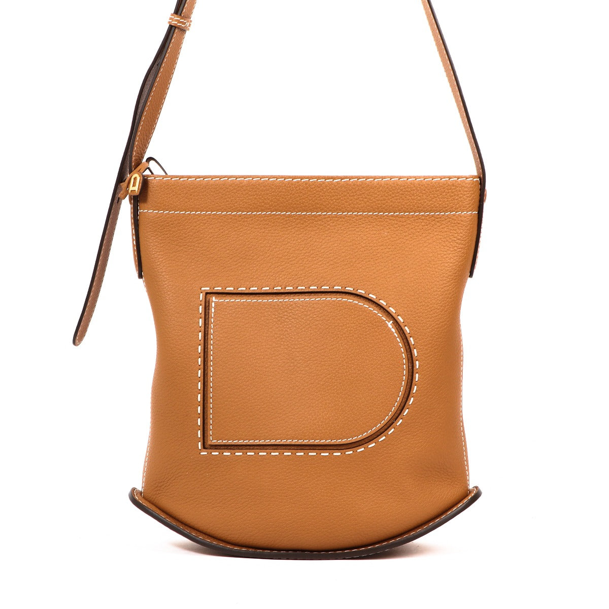 Buy an authentic second-hand Delvaux Cognac Taurillon Pin Daily Crossbody Bag in very good condition at Labellov in Antwerp.