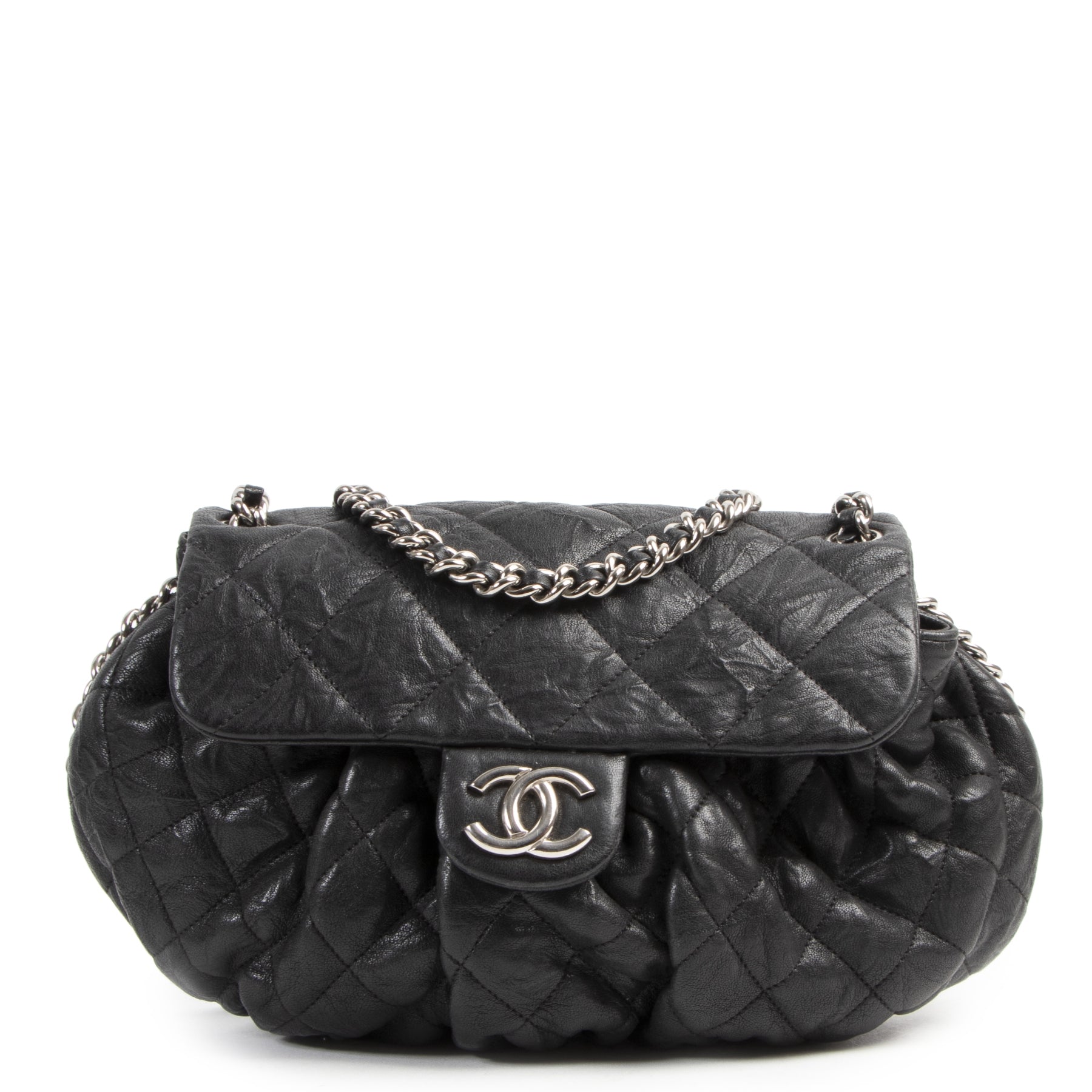 Buy your authentic designer Chanel Black Chain Around Flap Bag for the best price at Labellov secondhand