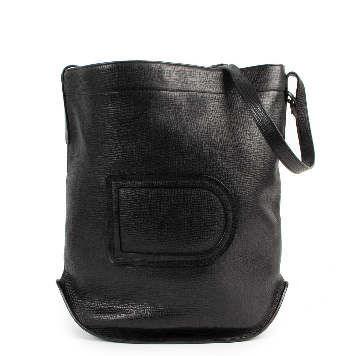 Shop safe online at Labellov in Antwerp this 100% authentic second hand Delvaux Black Le Pin Crossbody Bag