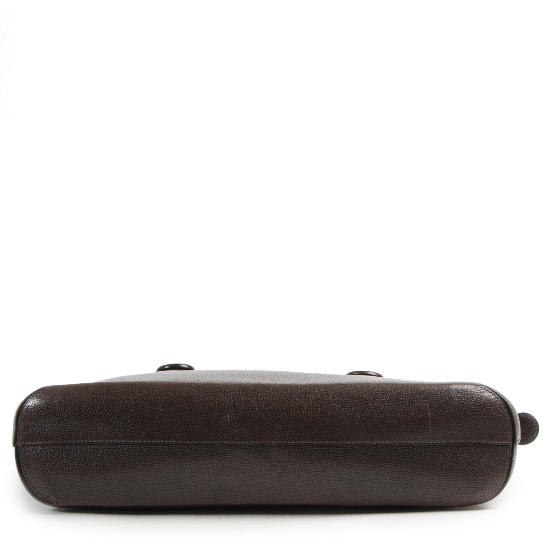 Buy and sell your preloved and brand new designer bags online at Labellov luxury