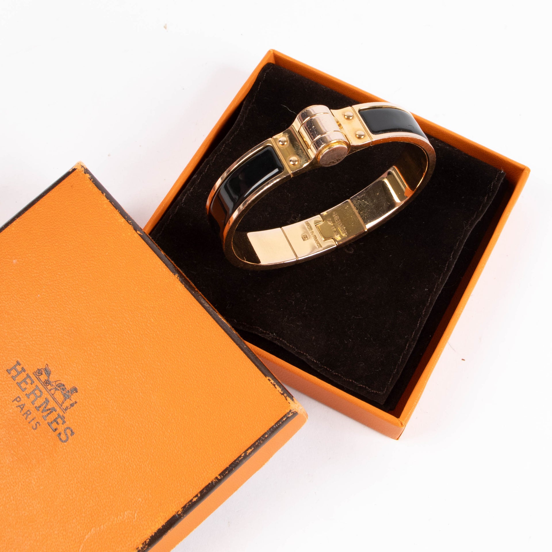 Shop the authentic Hermes Charniere Bracelet second hand on Labellov.com