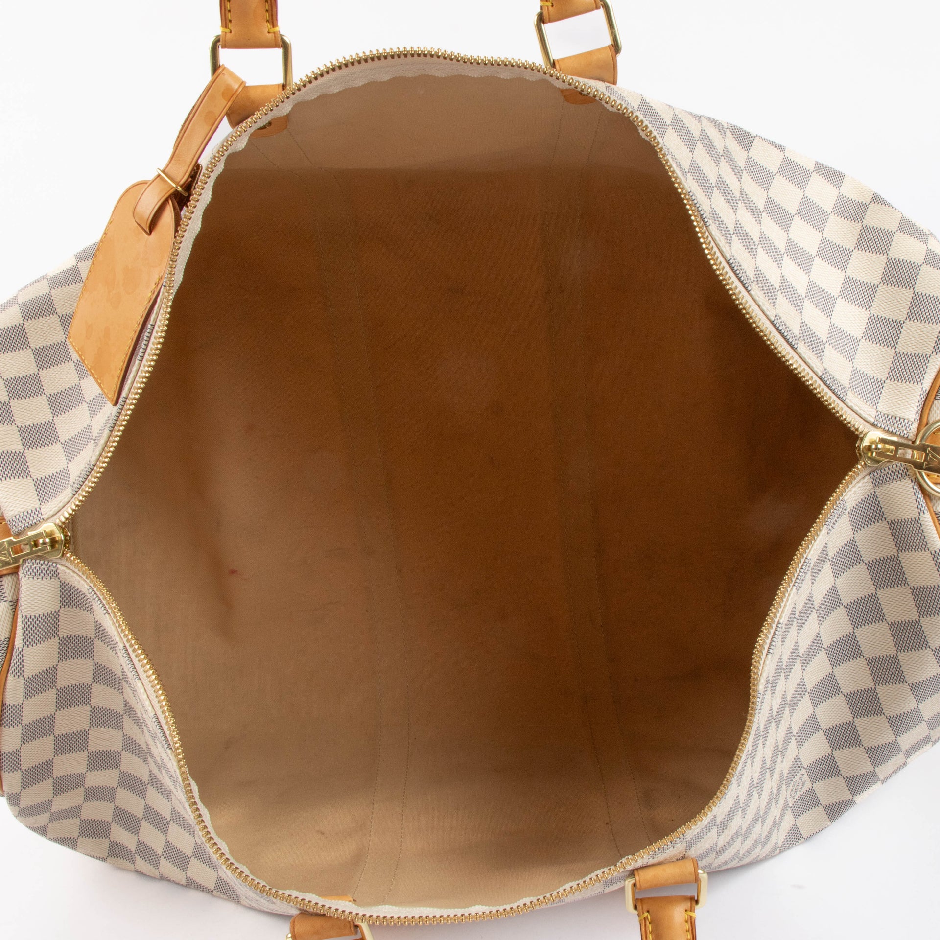 Shop the authentic Louis Vuitton Damier Azur Keepall Bandouliere 55 second hand on Labellov.com