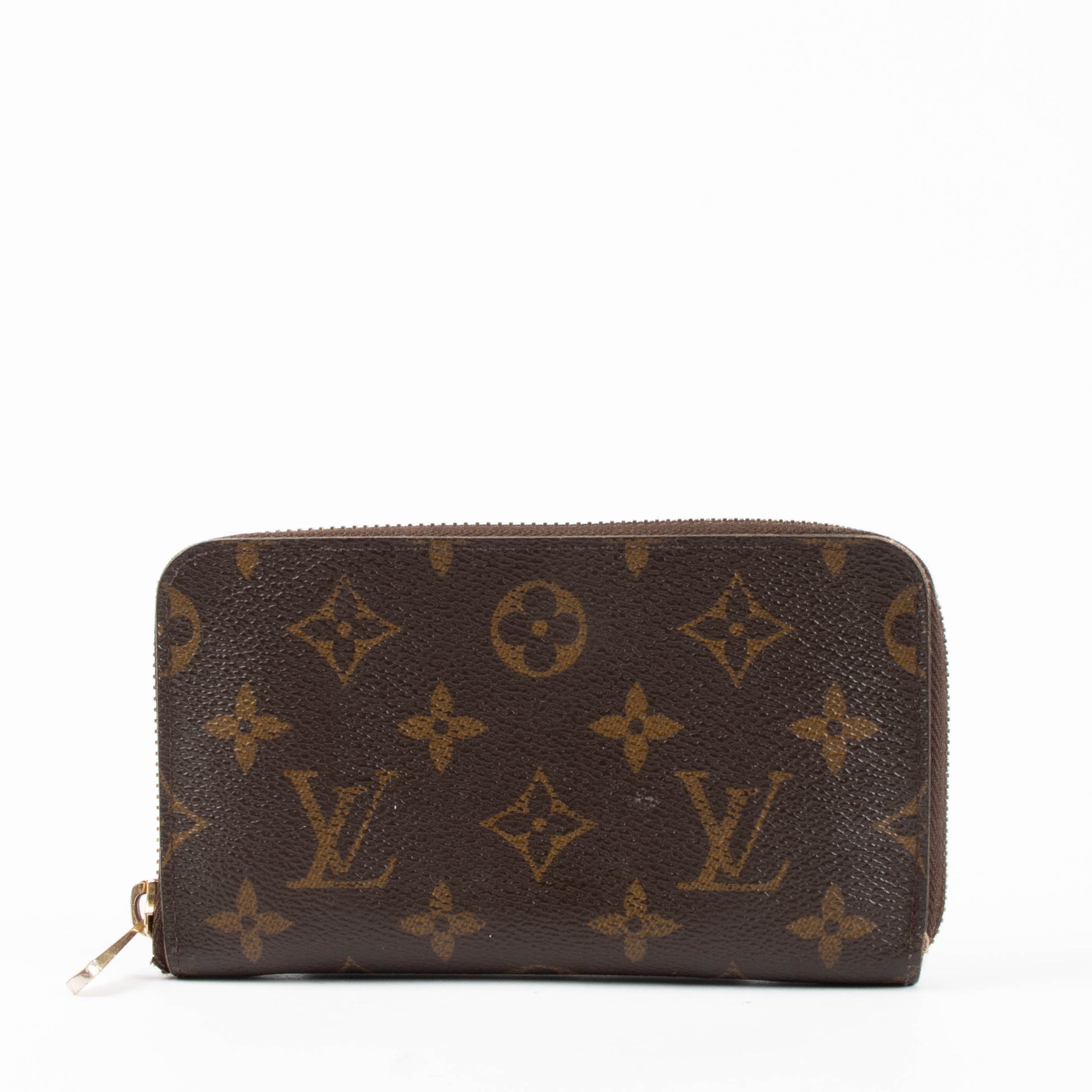 Shop the authentic Louis Vuitton Monogram Zippy Compact Wallet second hand on Labellov.com