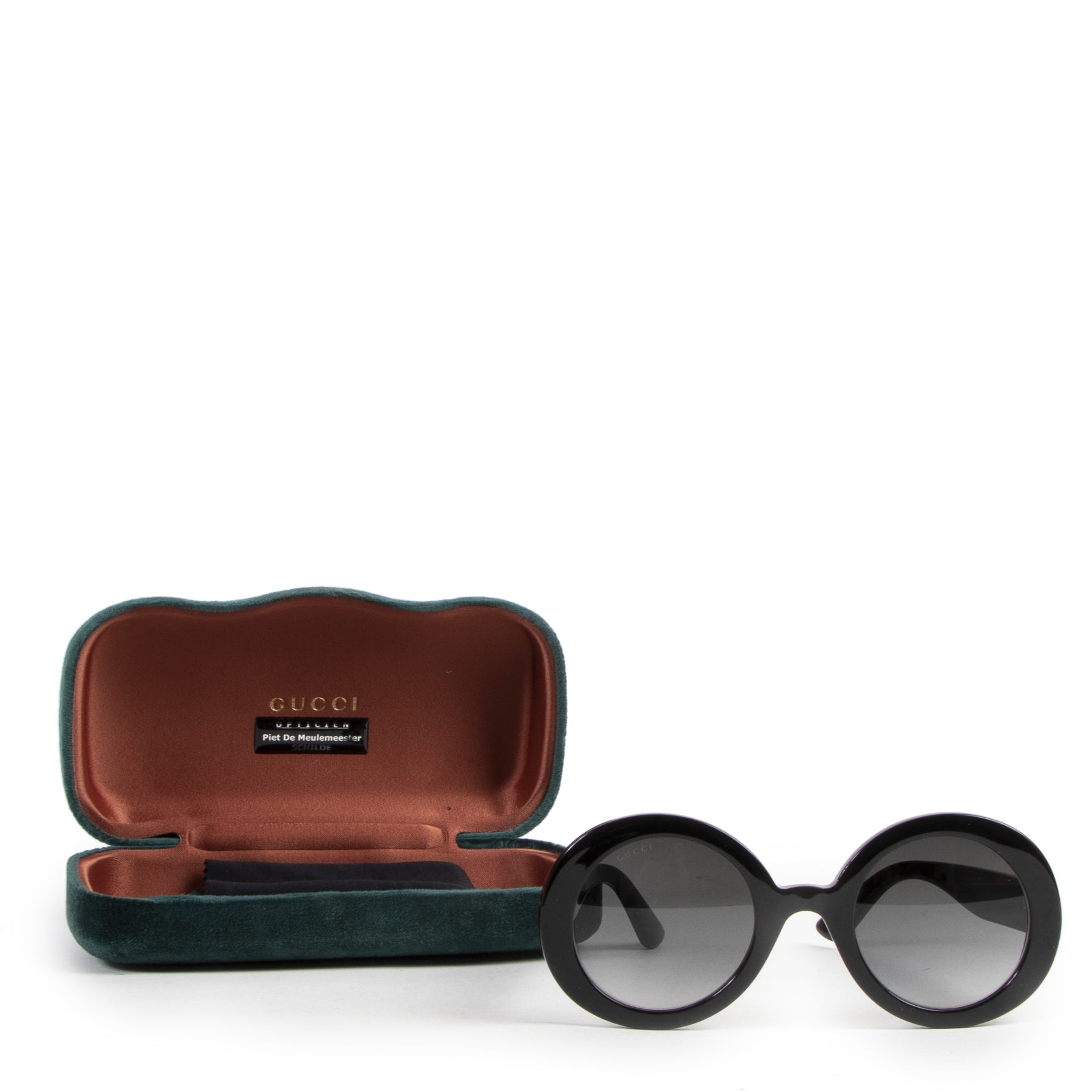 Gucci Black Round Sunglasses for sale online at Labellov secondhand luxury