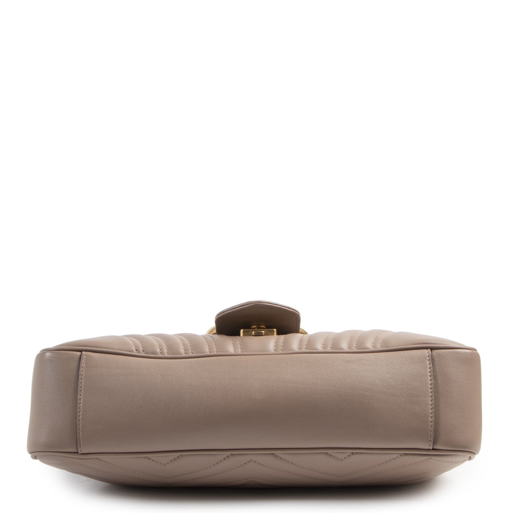 Authentieke Tweedehands Gucci Taupe Matelassé GG Marmont Shoulder Bag juiste prijs veilig online shoppen luxe merken webshop winkelen Antwerpen België mode fashion