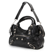 We buy and sell your preloved and brand new designer bags online