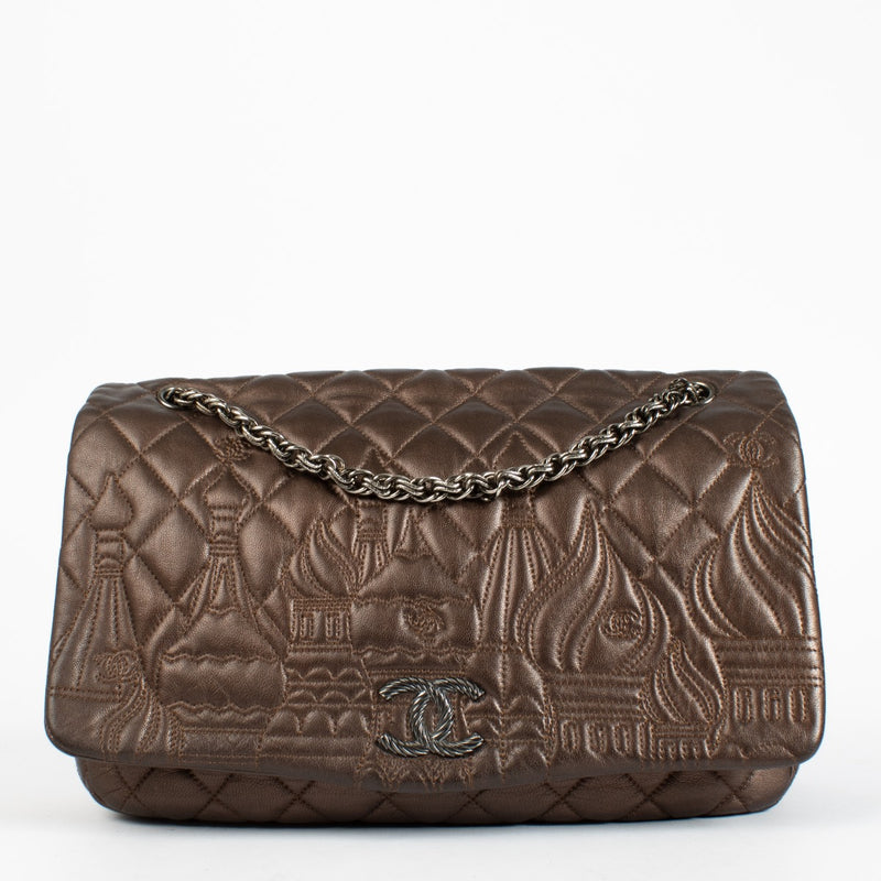 Authentic second-had Chanel Metallic Moscow Large Flap Bag on labellov.com