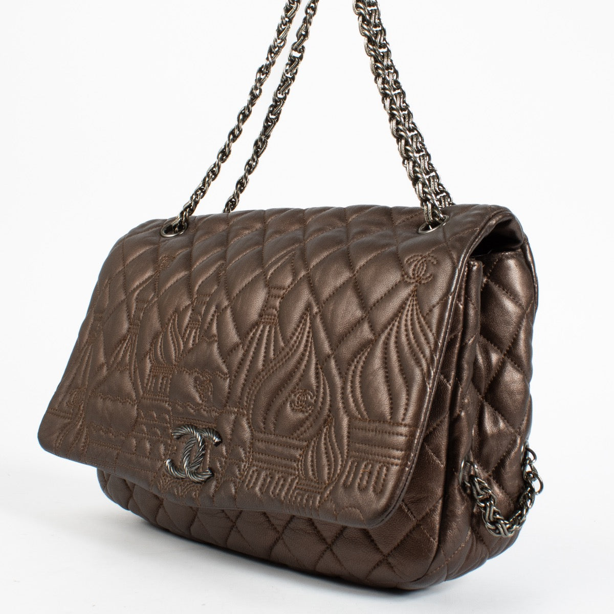 Authentic second-had Chanel Metallic Moscow Large Flap Bag on labellov.com