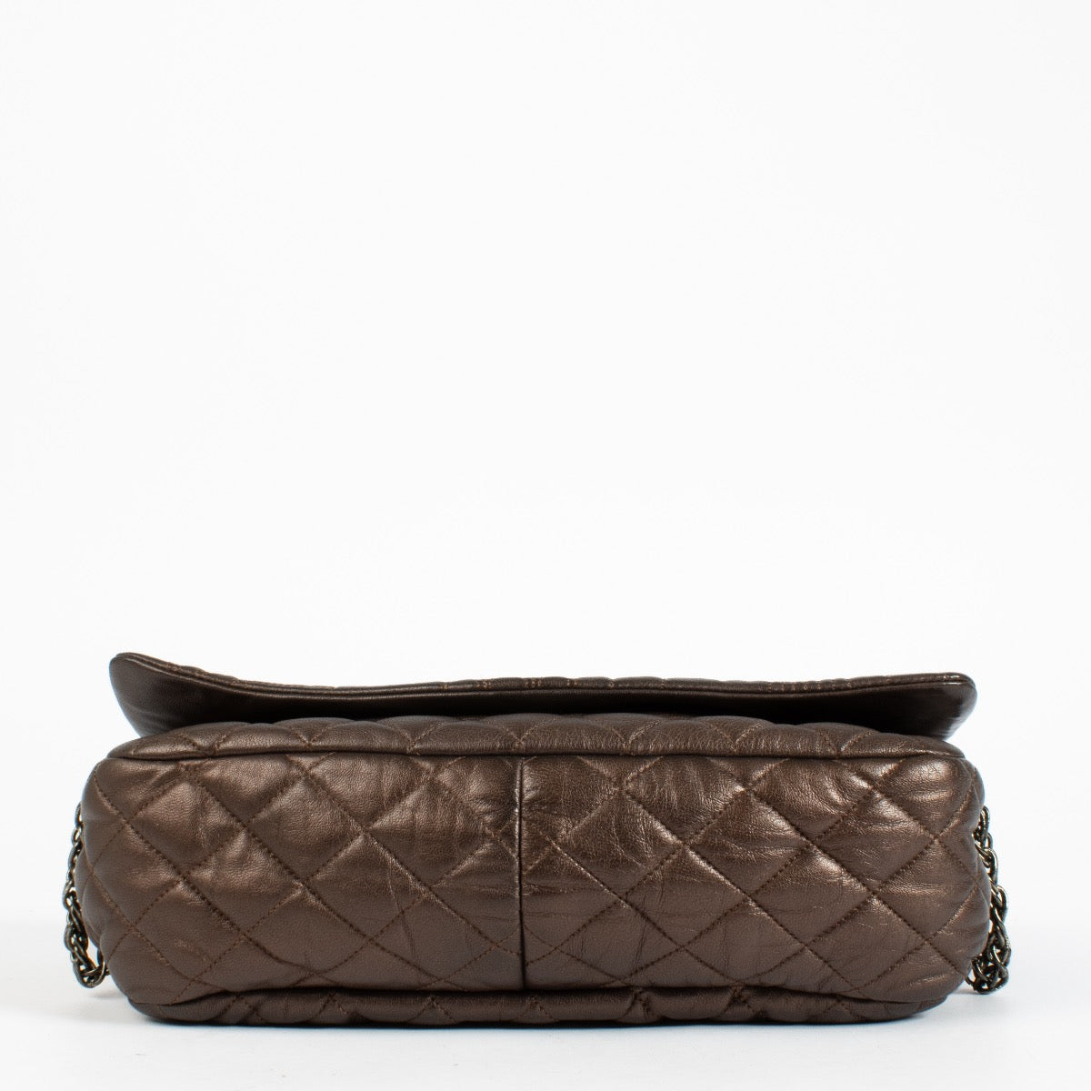 Authentic second-had Chanel Metallic Moscow Large Flap Bag on labellov.com