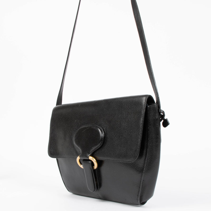 Shop this authentic delvaux black vintage Crossbody pre-loved on Labellov.com