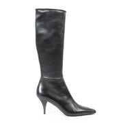 Koop authentieke tweedehands Prada botten met juiste prijs bij LabelLOV.
