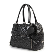 Chanel Black Quilted Leather New York Tote. Authentieke tweedehands Chanel handtassen bij LabelLOV Antwerpen. Authentique seconde-main luxury en ligne webshop LabelLOV. Authentic preloved Chanel handbags at LabelLOV Antwerp.