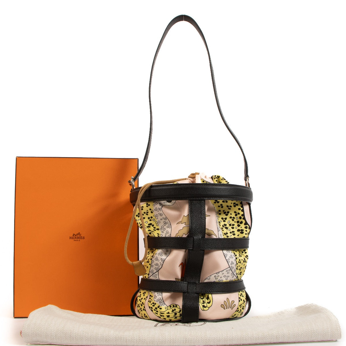 Hermès Musardine Black Epsom Bucket Bag