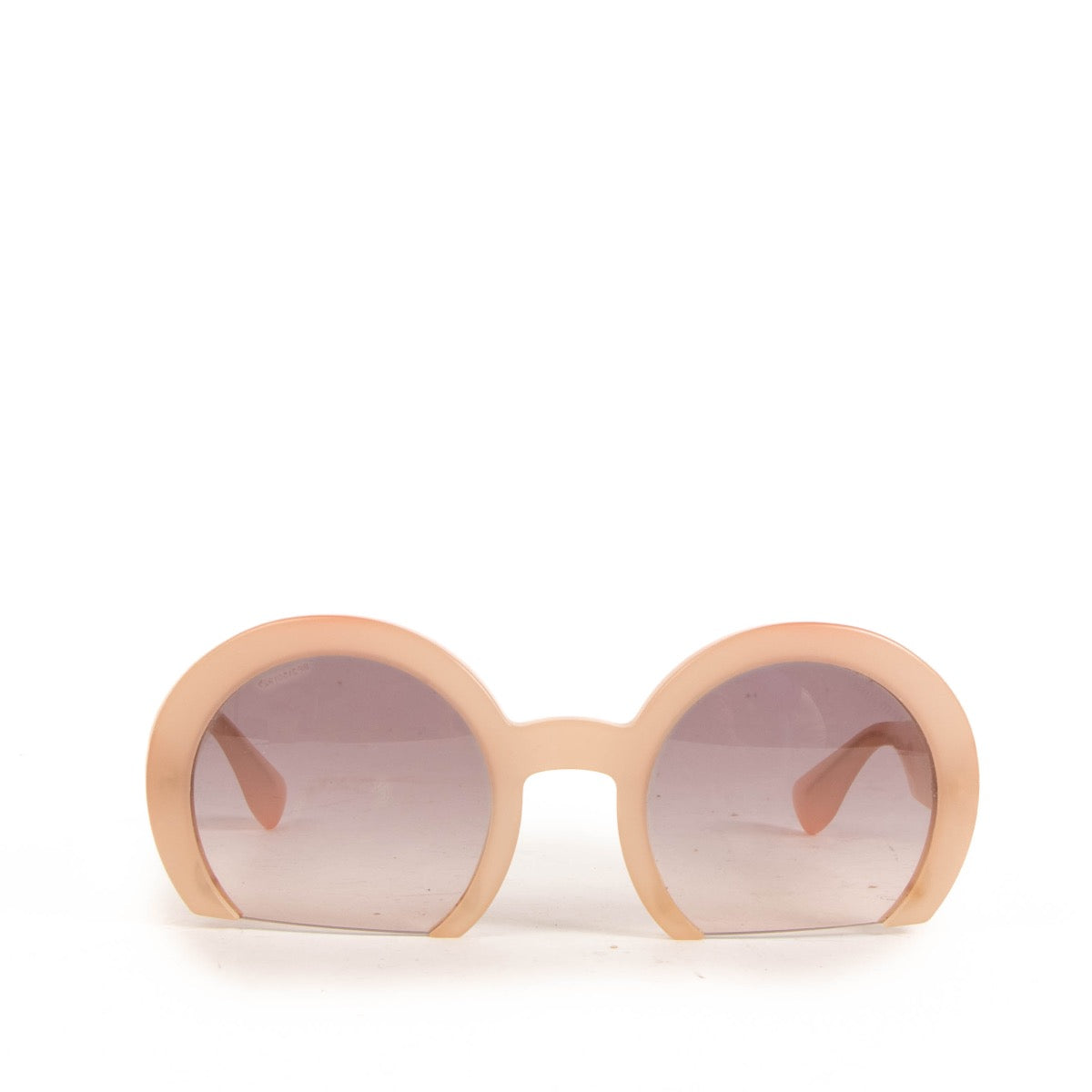 Shop safe online at Labellov in Antwerp, Brussels and Knokke these 100% authentic second hand Miu Miu Matt Pink Acetate Sunglasses