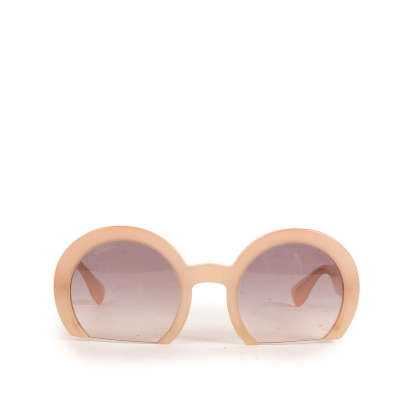Shop safe online at Labellov in Antwerp, Brussels and Knokke these 100% authentic second hand Miu Miu Matt Pink Acetate Sunglasses