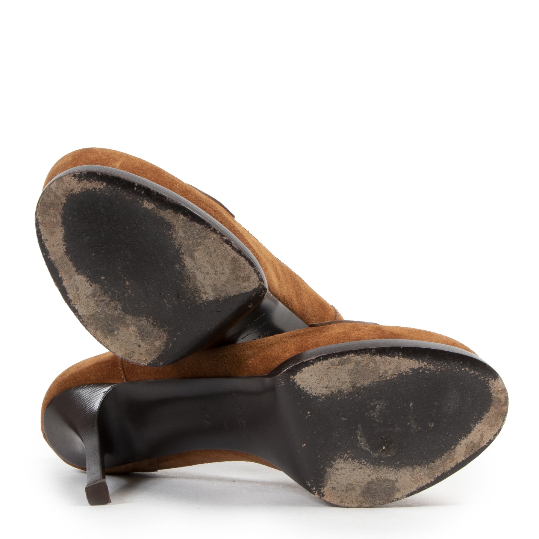 Saint Laurent Camel Suede Tribute Pumps kopen en verkopen aan de beste prijs