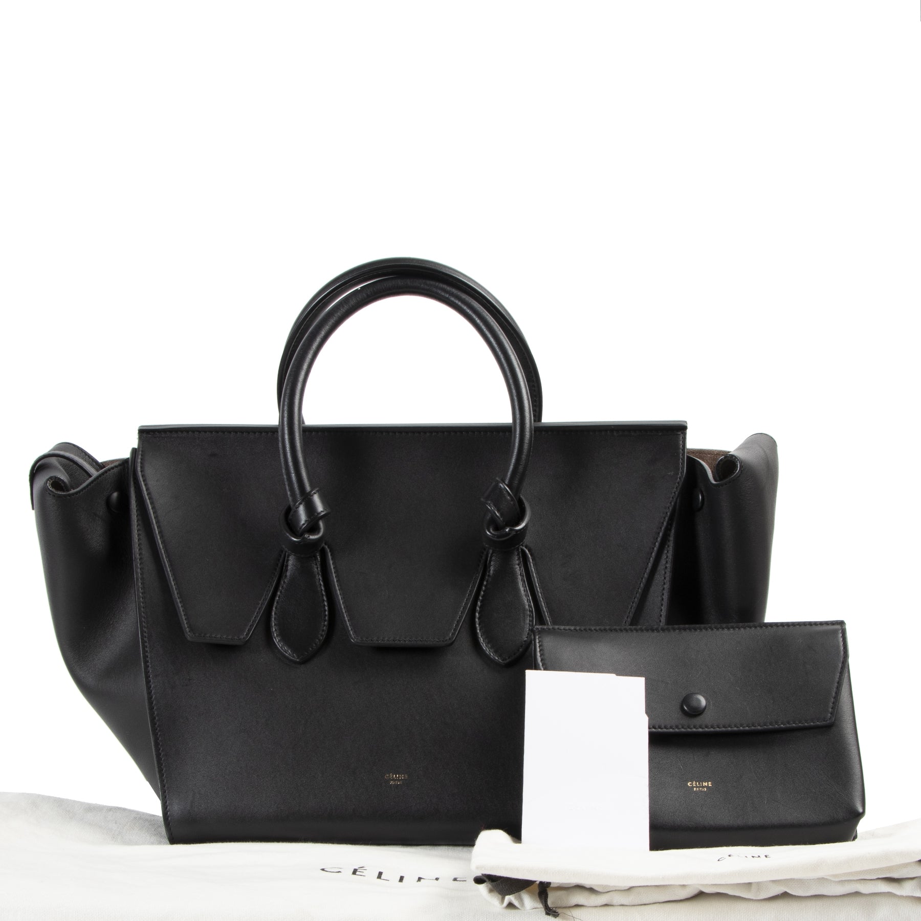 Celine Tie Knot Medium Black Leather Tote kopen en verkopen aan de beste prijs bij Labellov tweedehands luxe