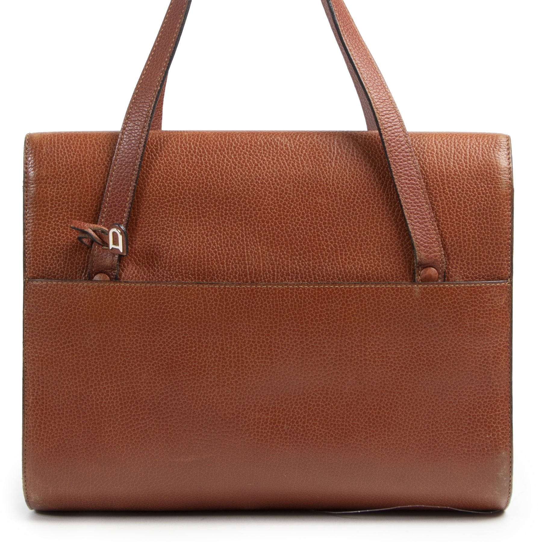 Delvaux Brown Shoulder Bag. Authentieke tweedehands Delvaux handtassen bij LabelLOV Antwerpen. Authentique seconde-main luxury en ligne webshop LabelLOV. Authentic preloved Delvaux handbags at LabelLOV Antwerp.