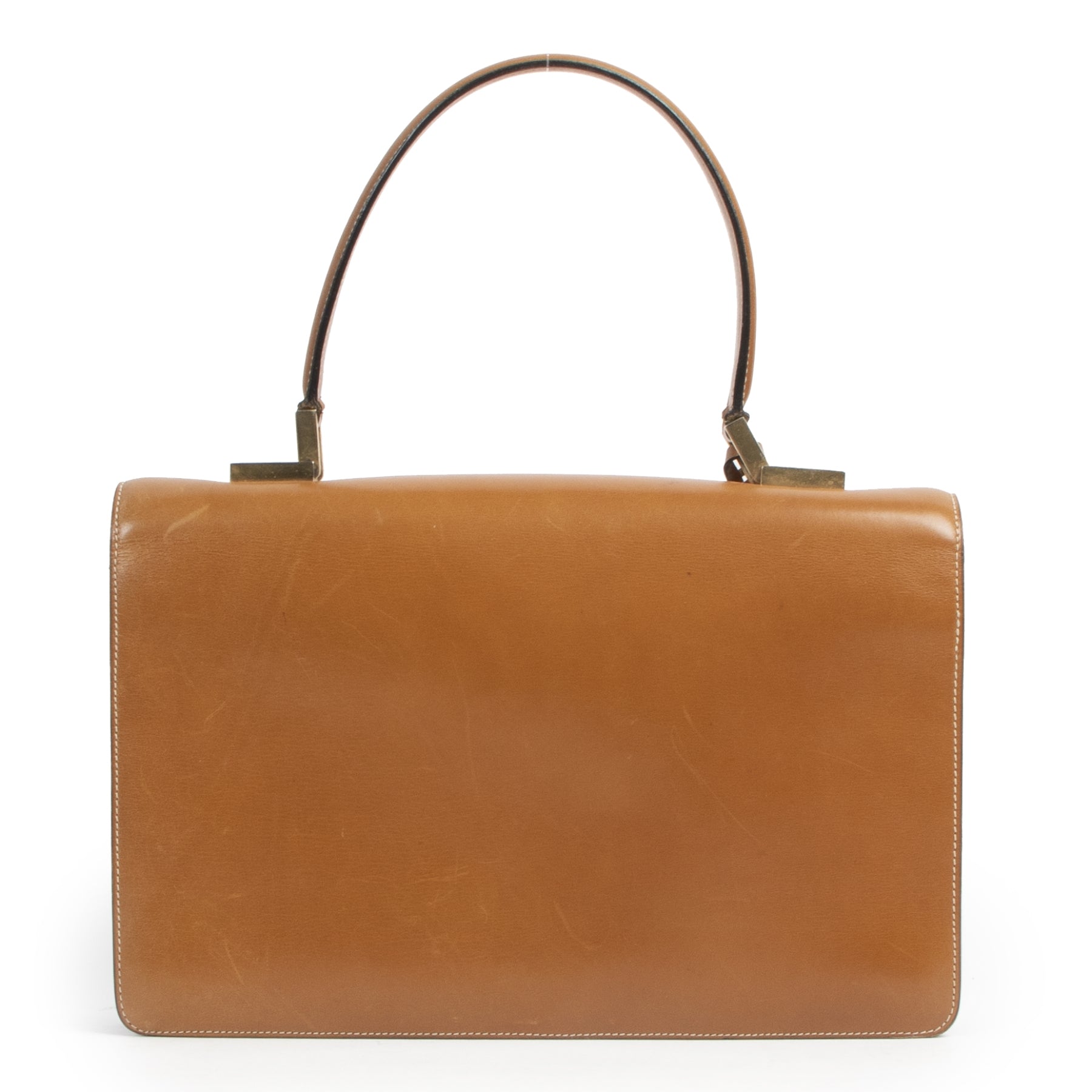 Delvaux Camel Top Handle Bag. Authentieke tweedehands Delvaux handtassen bij LabelLOV Antwerpen. Authentique seconde-main luxury en ligne webshop LabelLOV. Authentic preloved Delvaux handbags at LabelLOV Antwerp.