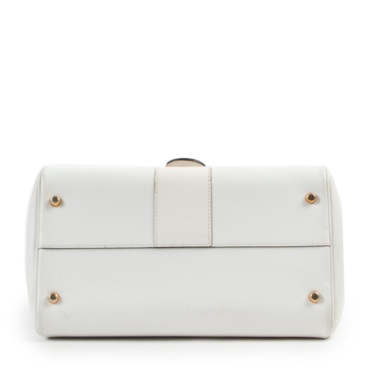 Delvaux White Leather Brillant PM at Labellov online or in store available for a reasonable price and in good condition. Get them now!