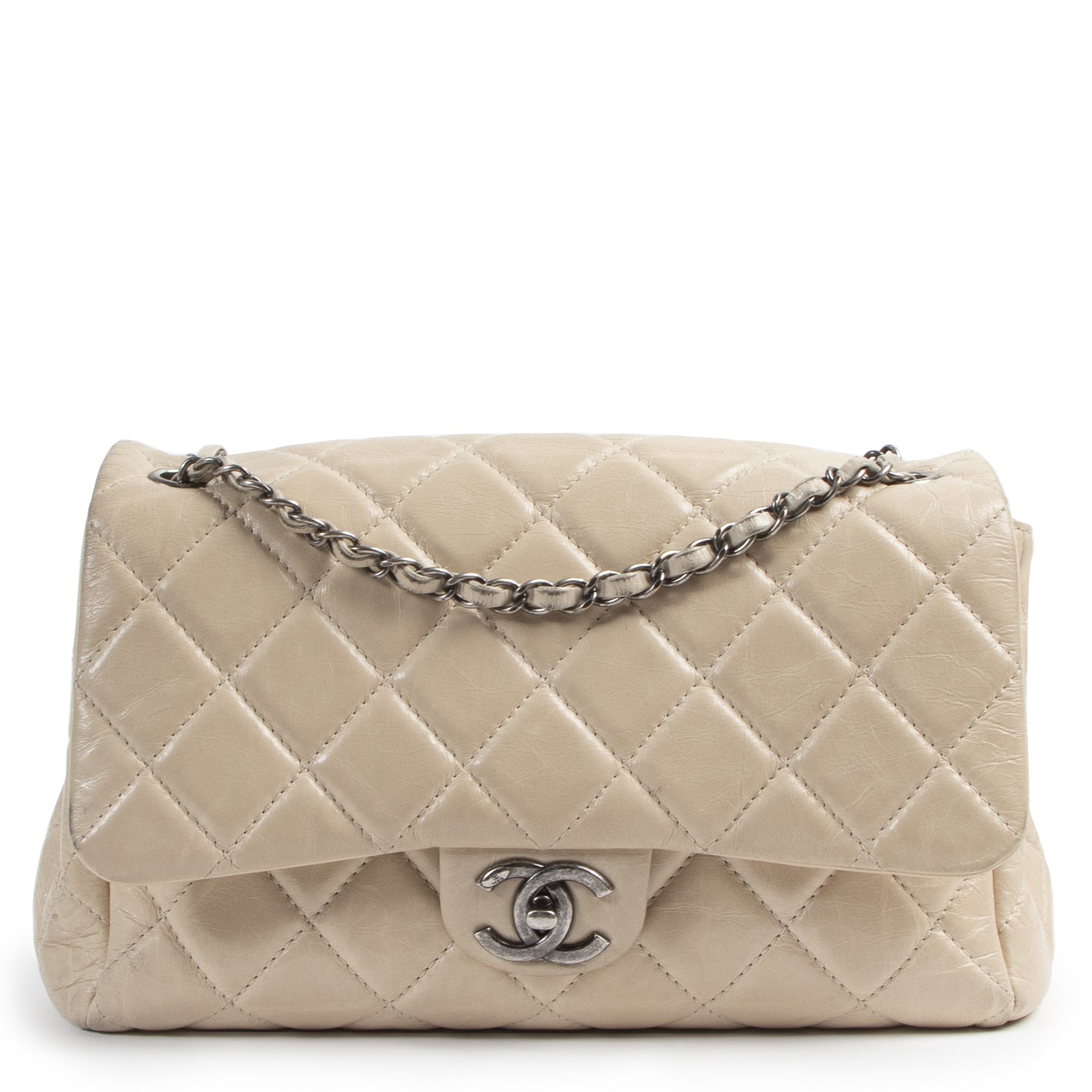Chanel Cream Distressed Leather Flap Bag for the best price at Labellov secondhand luxury