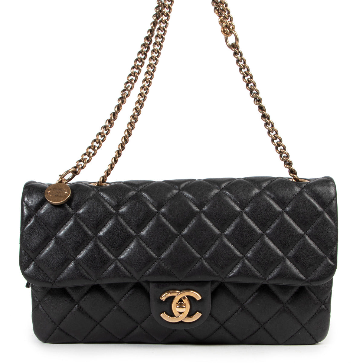 Sac à rabat Chanel Classic East West noir