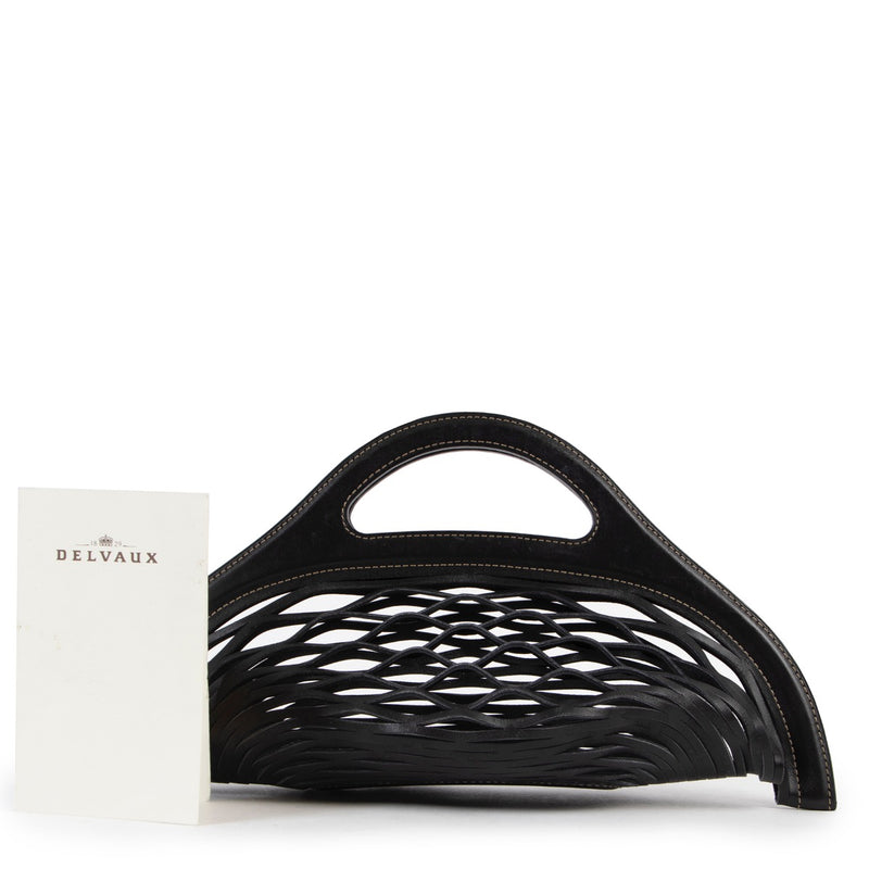 Shop safe online 100% authentic second hand Delvaux Black Limited Edition Kaisin Basket in very good, excellent condition at the right price at Labellov in Antwerp.