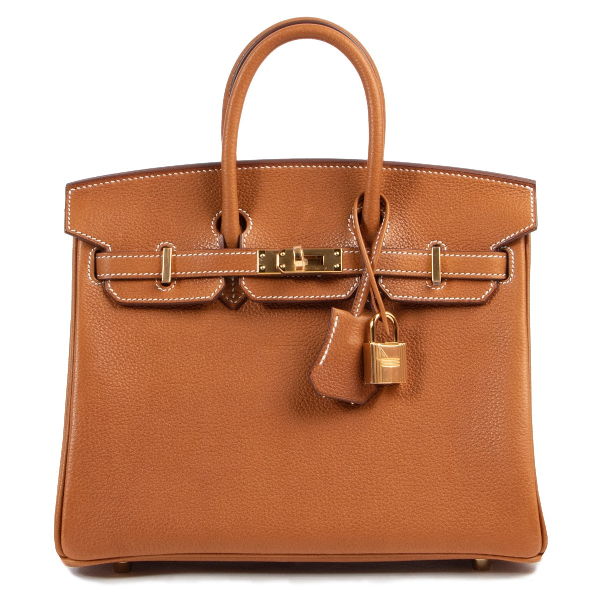 This stunning Hermès Birkin bag comes in Barenia Fabourg leather. Barenia Faubourg is a new kind of mildly-grained Barenia leather. It still has the same feeling and smell as Barenia, but looks a bit more like Togo. While Barenia Faubourg will develop the