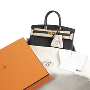 Bent u op zoek naar een authentieke designer handtas? We kopen en verkopen uw designer items online.