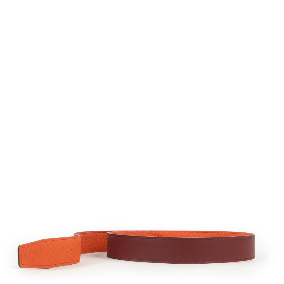 Buy online Hermès Orange Reversible Belt in a safe way. Shop Hermès Orange Reversible Belt online safely. Buy vintage Hermès Orange Reversible Belt online safely.