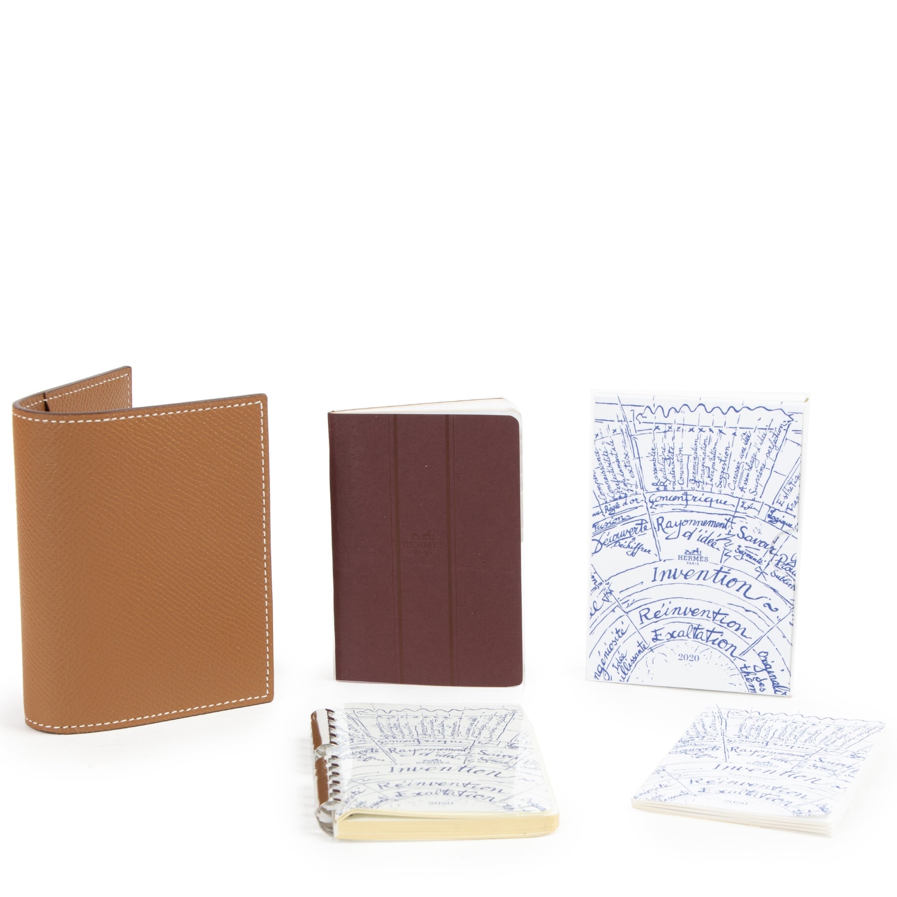 Hermès Brown Leather Mini Agenda. Authentieke tweedehands Hermès accessoires bij LabelLOV Antwerpen. Authentique seconde-main luxury en ligne webshop LabelLOV. Authentic preloved Hermès accessories at LabelLOV Antwerp.