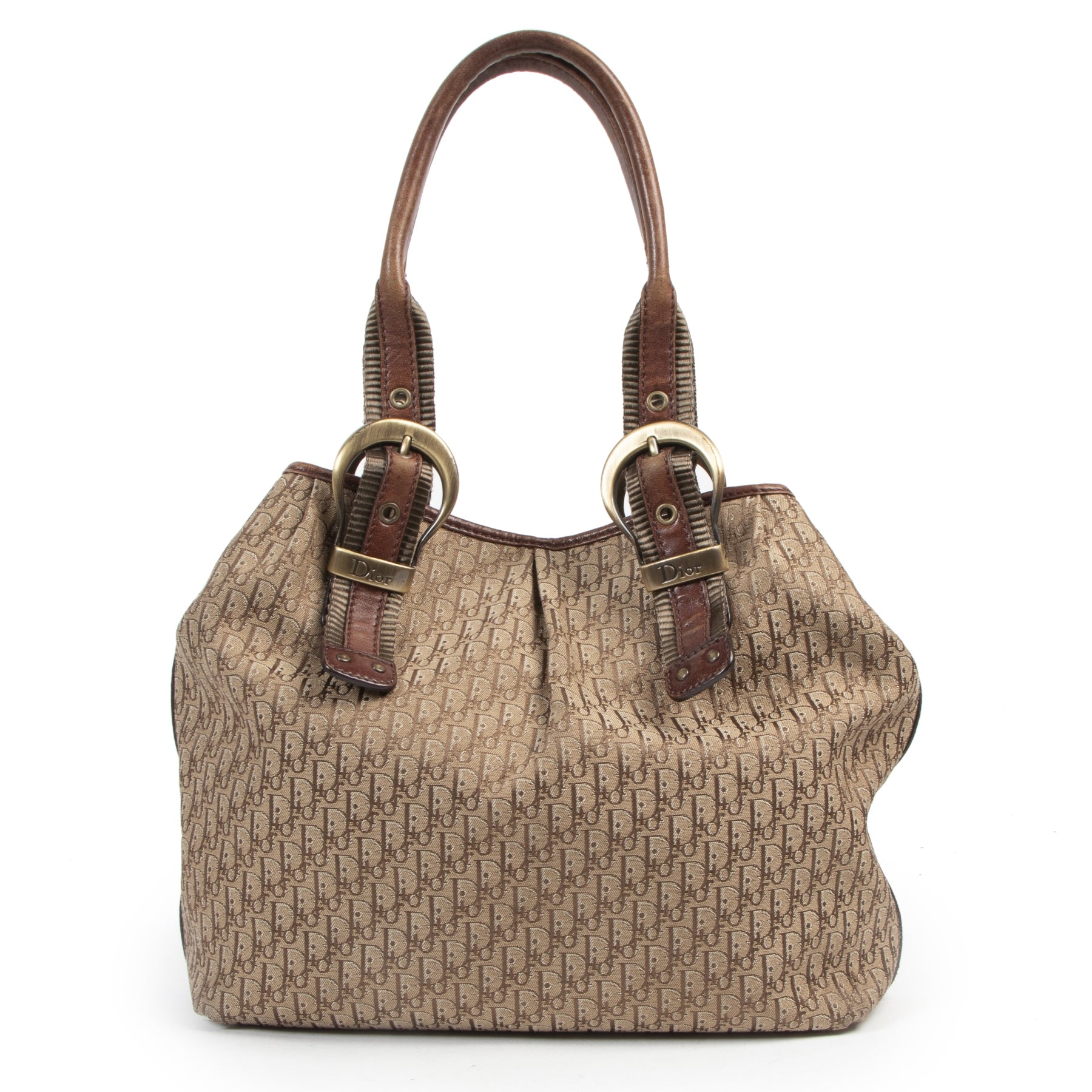 Dior Brown Oblique Shoulder Bag. Authentieke tweedehands vintage Dior handtassen bij LabelLOV Antwerpen. Authentique seconde-main luxury vintage en ligne webshop LabelLOV. Authentic preloved Dior vintage handbags at LabelLOV Antwerp.
