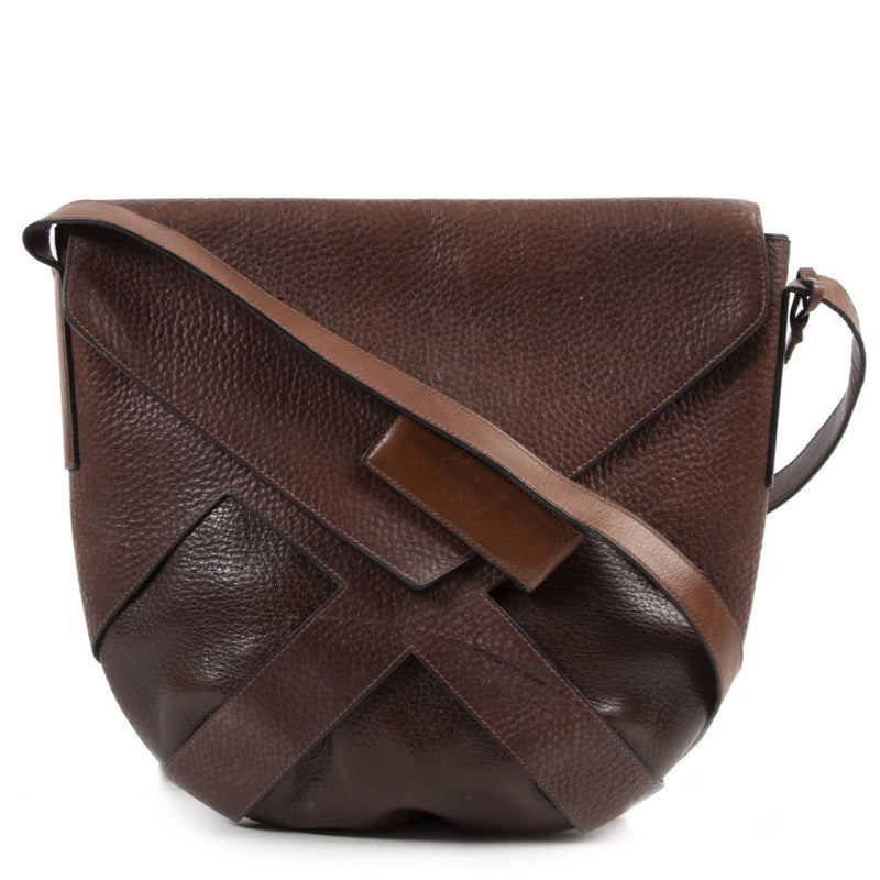 Shop safe online at Labellov in Antwerp this 100% authentic second hand Delvaux Brown Leather Flap Bag Crossbody