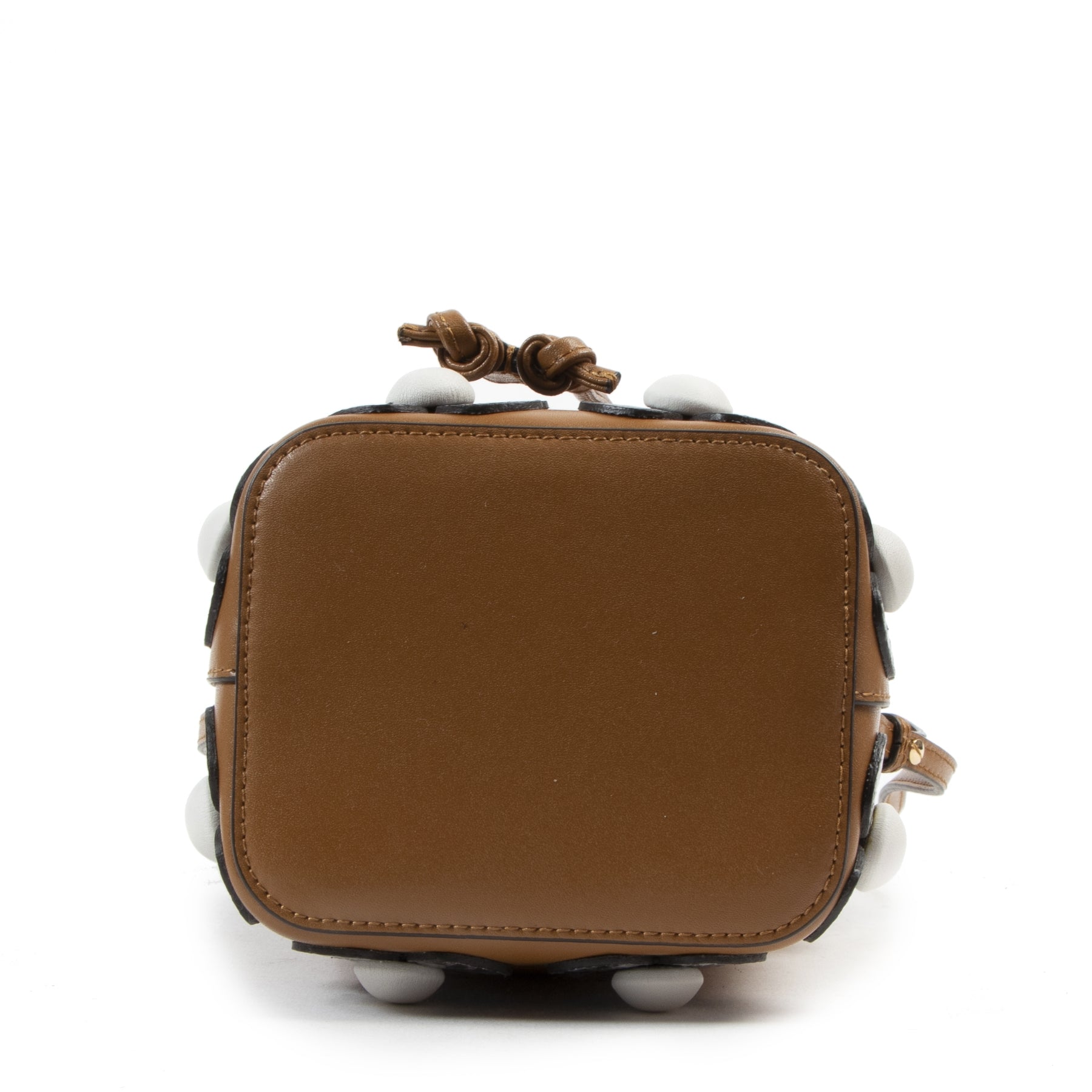 Fendi brown mon tresor bucket bag bij LabelLOV Antwerpen tweedehands