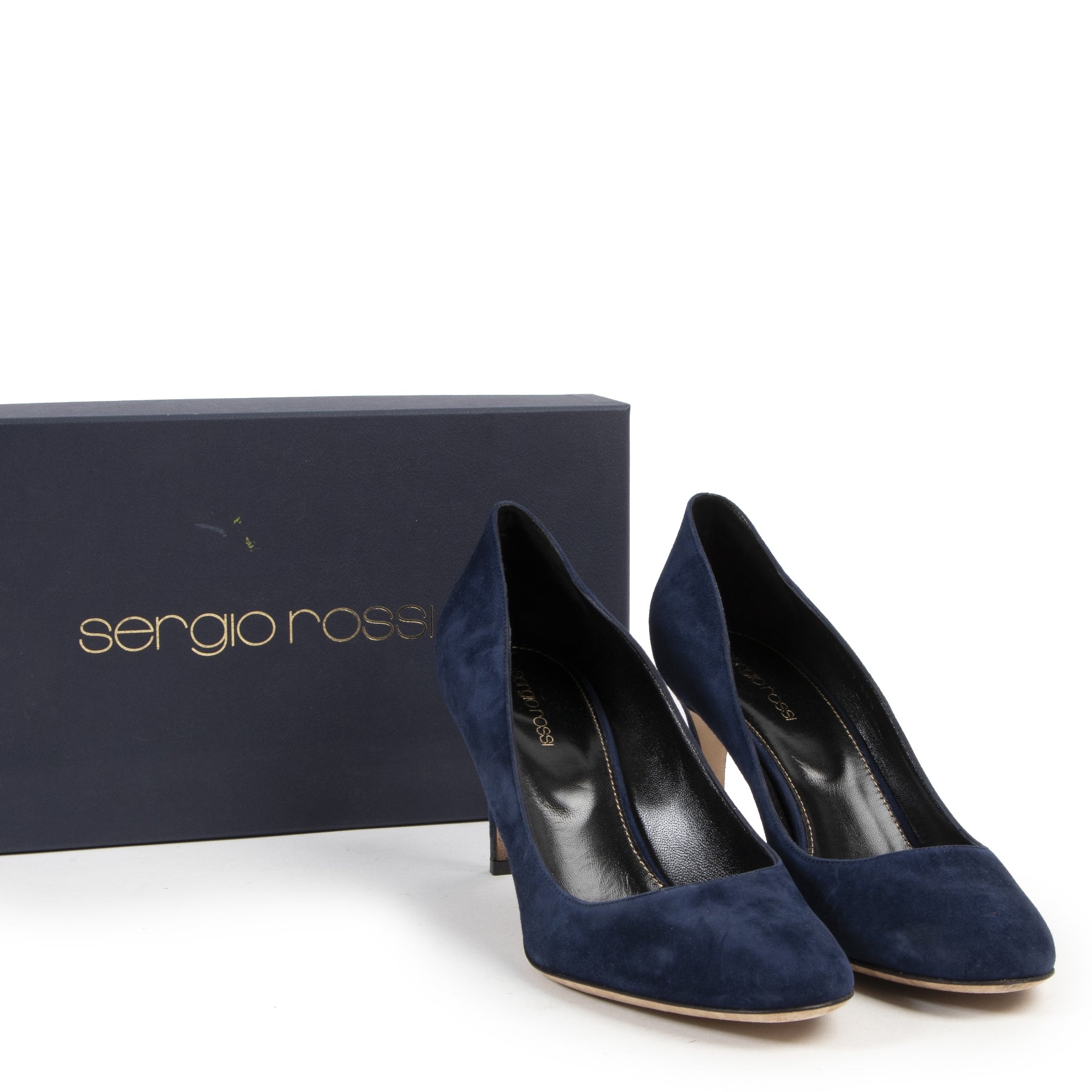 Authentique seconde-main preloved luxury en ligne webshop LabelLOV. Authentic preloved Sergio Rossi shoes at LabelLOV Antwerp.
