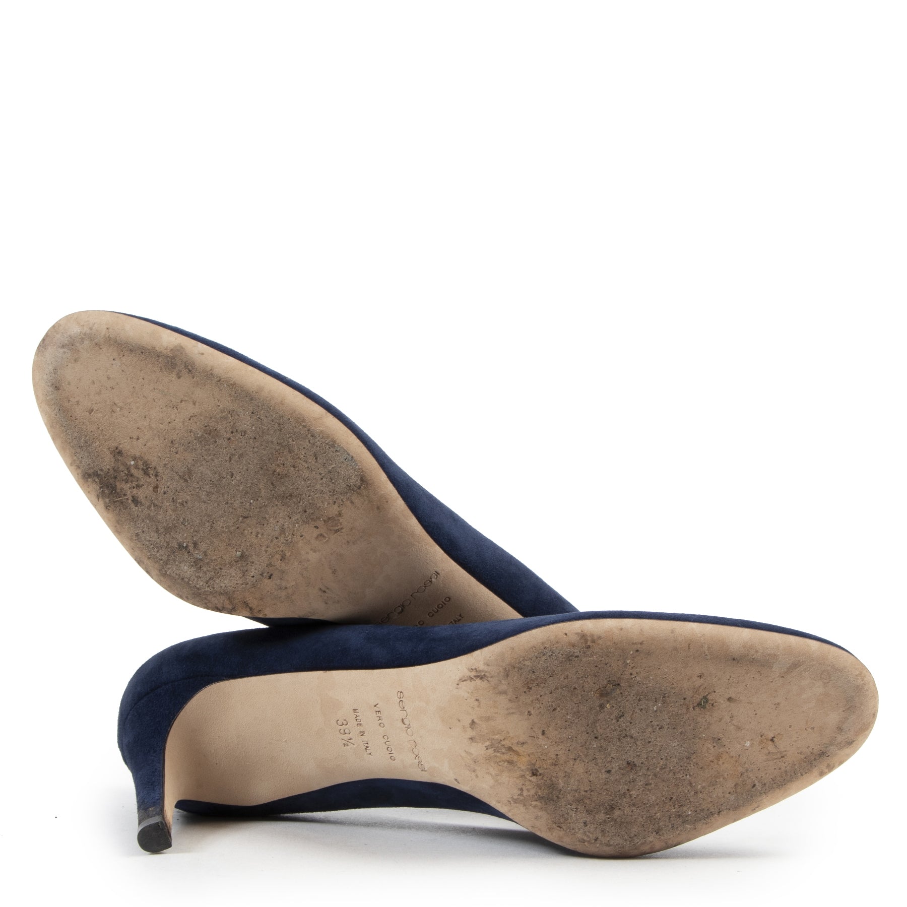 Buy online designer vintage shoes at LabelLOV Antwerp