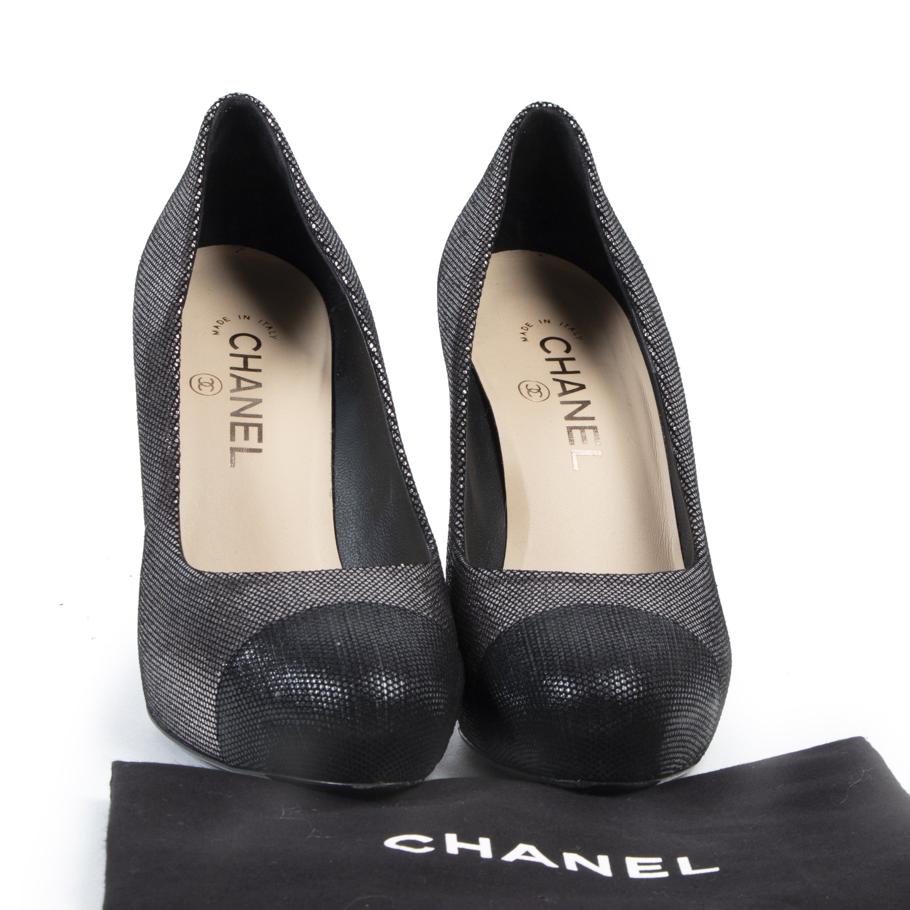 Authentic secondhand Chanel Metallic Black Caps CC Heels - Size 37,5 designer shoes fashion luxury vintage webshop safe secure online shopping