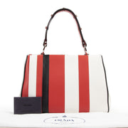 Buy authentic second hand Prada handbags with right price at LabelLOV.