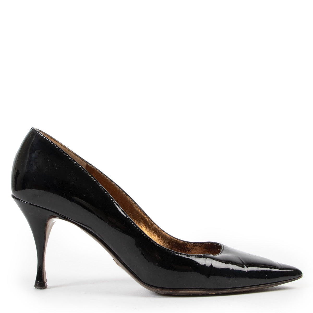 Dolce & Gabbana Black Patent Pumps - Size 39 Buy this gorgeous piece here safely!